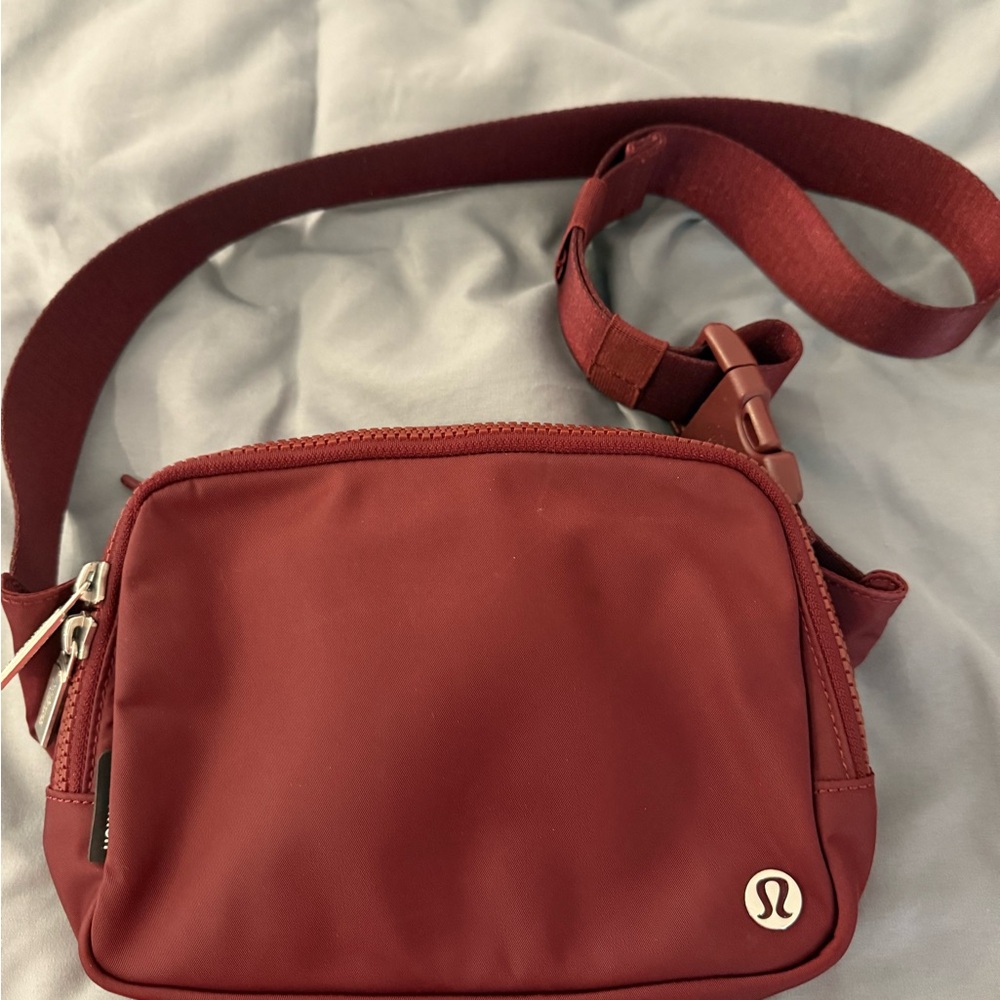 Lululemon Burgundy Everywhere Belt Bag 2L